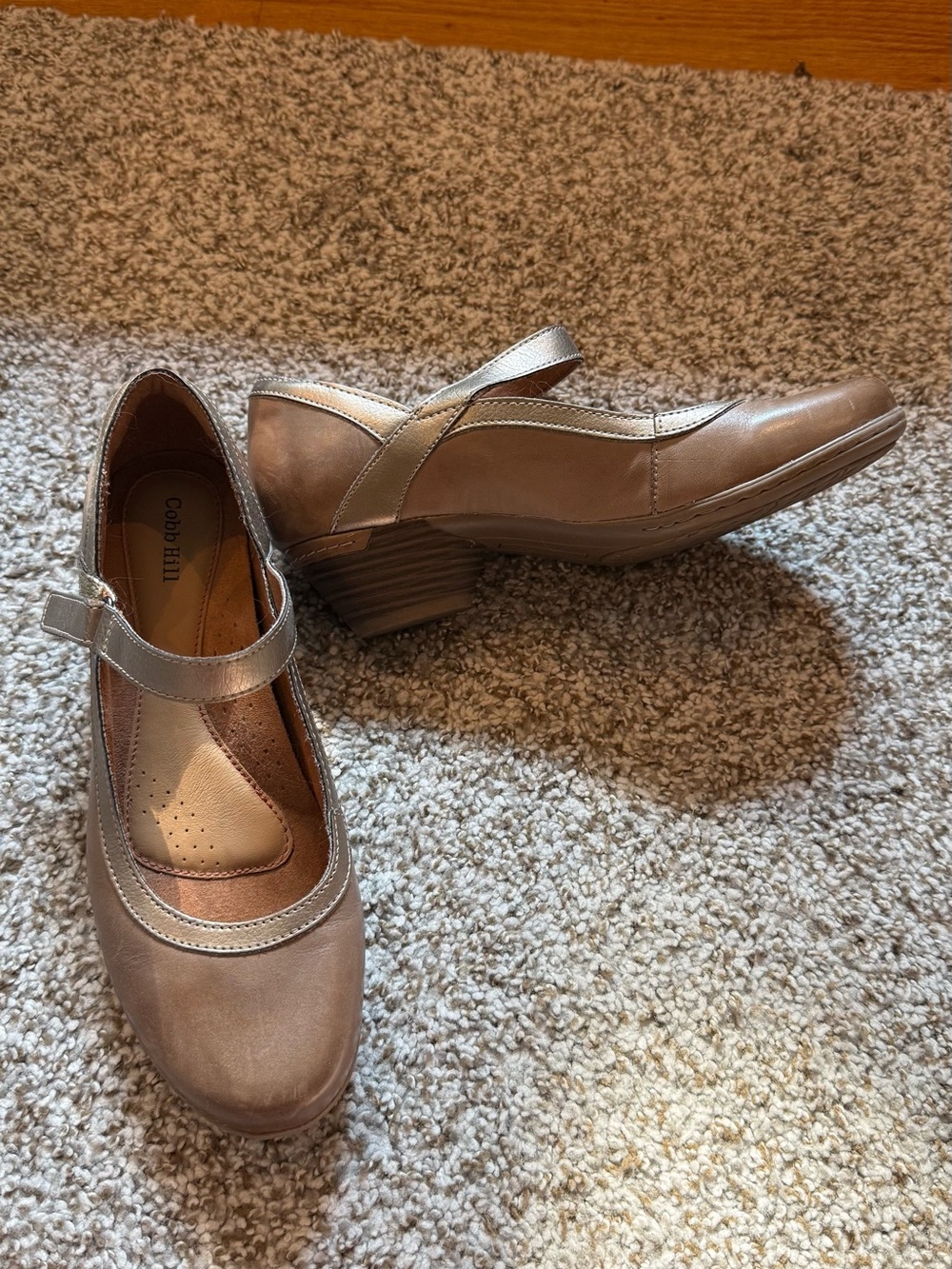 Cobb Hill Women's Taupe Mary-Jane Block Heel 7.5